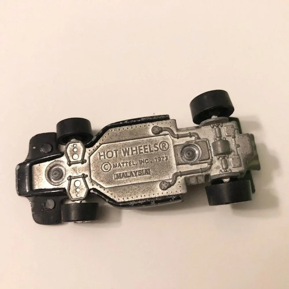 Vintage Lot of 3 Hot Wheels Roadster Malibu Grand Prix Race Car - Picture 13 of 16